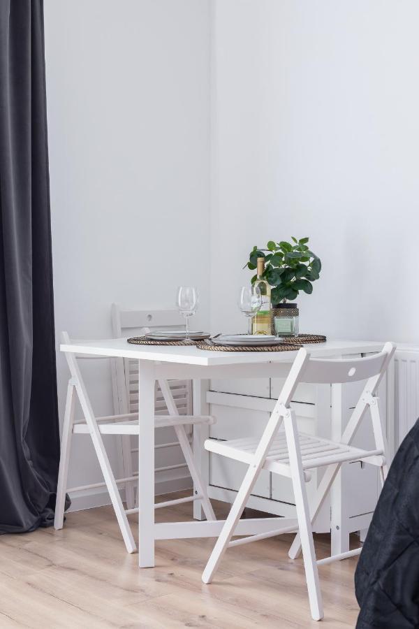 Elegant Pet-Friendly Studio In Krakow By Noclegi Renters Exterior foto